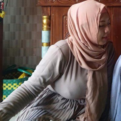 Bokep Indo Video Pasutri Ngentot Viral di Twitter 